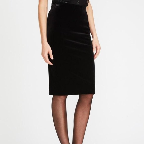 Vintage Laura Ashley Black Velvet Pencil Skirt - Size USA 12 - Picture 10 of 10